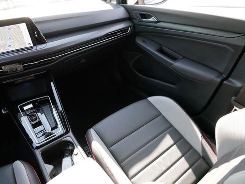 Certified 2023 Volkswagen GTI Autobahn image 11