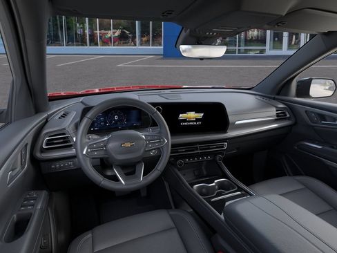 New 2027 Chevrolet Traverse LT w/ Sun and Wheel Package AWD/4WD image 15