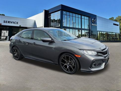 Used 2018 Honda Civic Sport image 2
