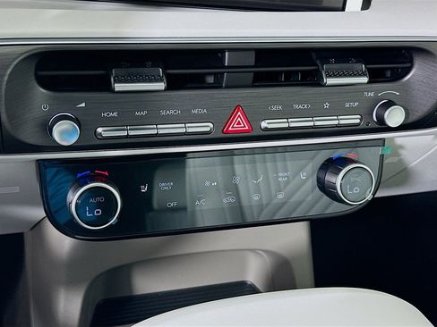 New 2026 Hyundai Palisade FWD Hybrid image 14