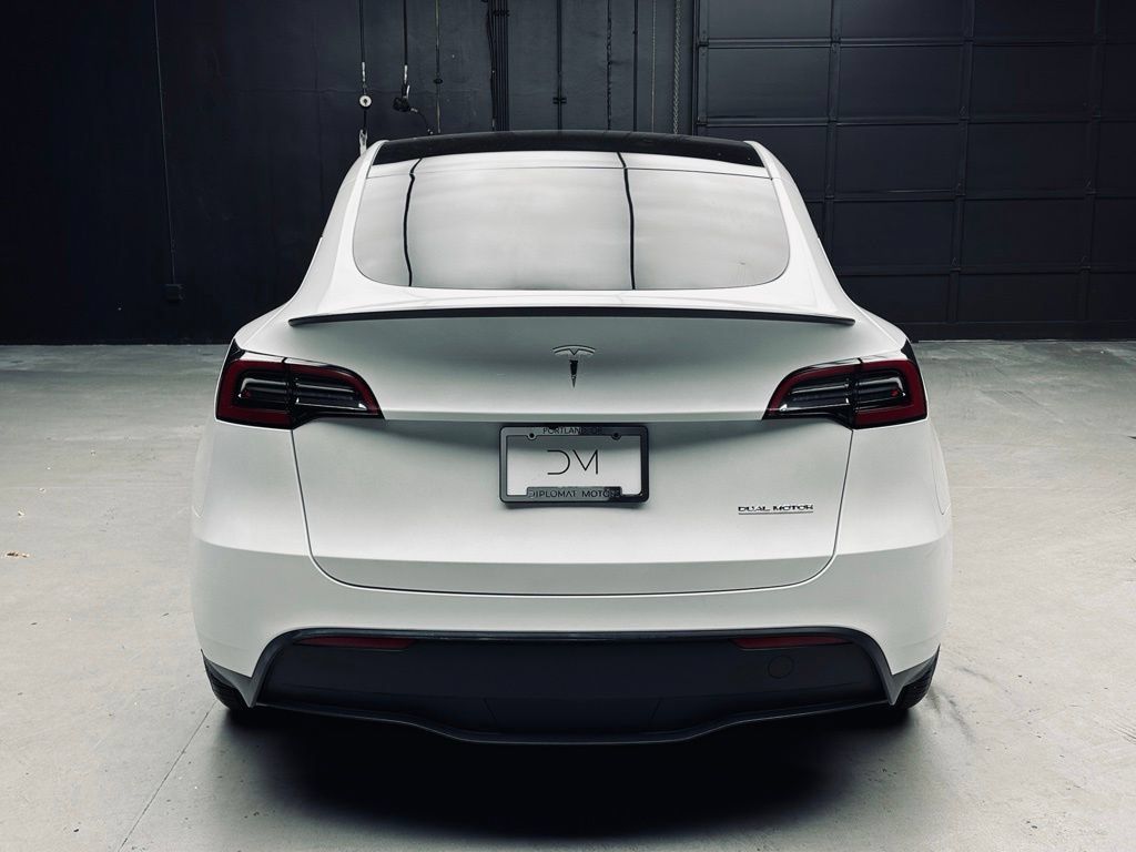 Used 2023 Tesla Model Y Performance AWD/4WD image 6