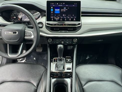 Used 2023 Jeep Compass Limited image 26