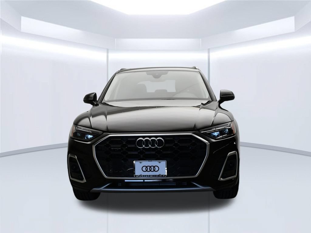 Certified 2023 Audi Q5 2.0T Premium w/ Convenience Package AWD/4WD image 9