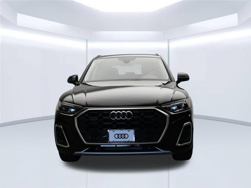Certified 2023 Audi Q5 2.0T Premium w/ Convenience Package AWD/4WD image 9