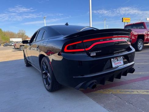 Used 2023 Dodge Charger SXT image 14