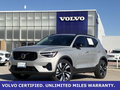 Certified 2025 Volvo XC40 B5 Plus