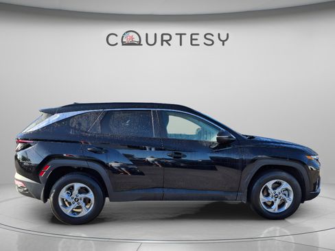 Certified 2023 Hyundai Tucson SEL AWD/4WD image 6