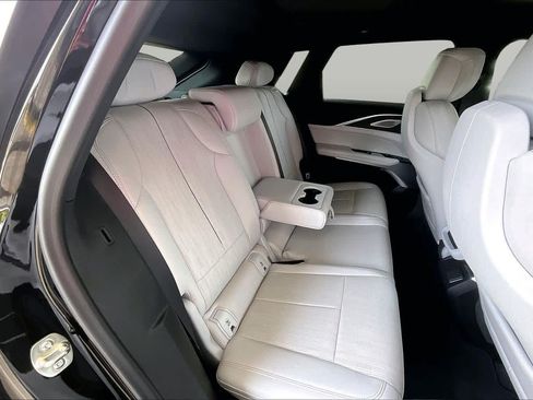 Used 2025 Cadillac Lyriq Luxury RWD image 20