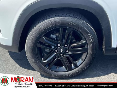 Certified 2024 Chevrolet Trax ACTIV w/ Driver Confidence Package FWD image 9