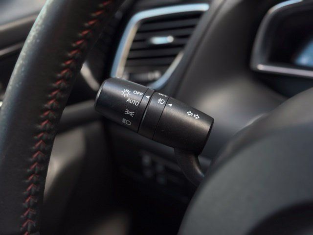 Used 2014 MAZDA MAZDA3 s Grand Touring FWD image 24