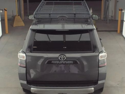 Used 2016 Toyota 4Runner Trail Premium AWD/4WD image 6