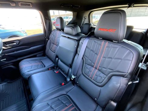 Certified 2025 Nissan Armada PRO-4X w/ Pro-4X Premium Package image 19