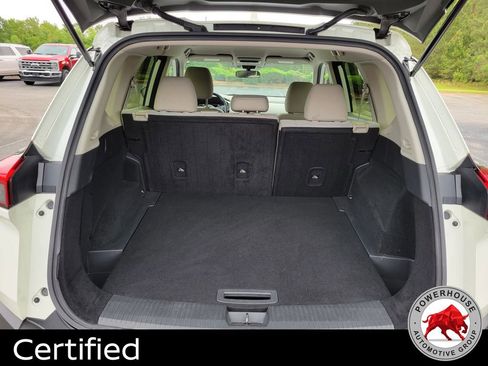 Used 2023 Nissan Rogue SV image 14