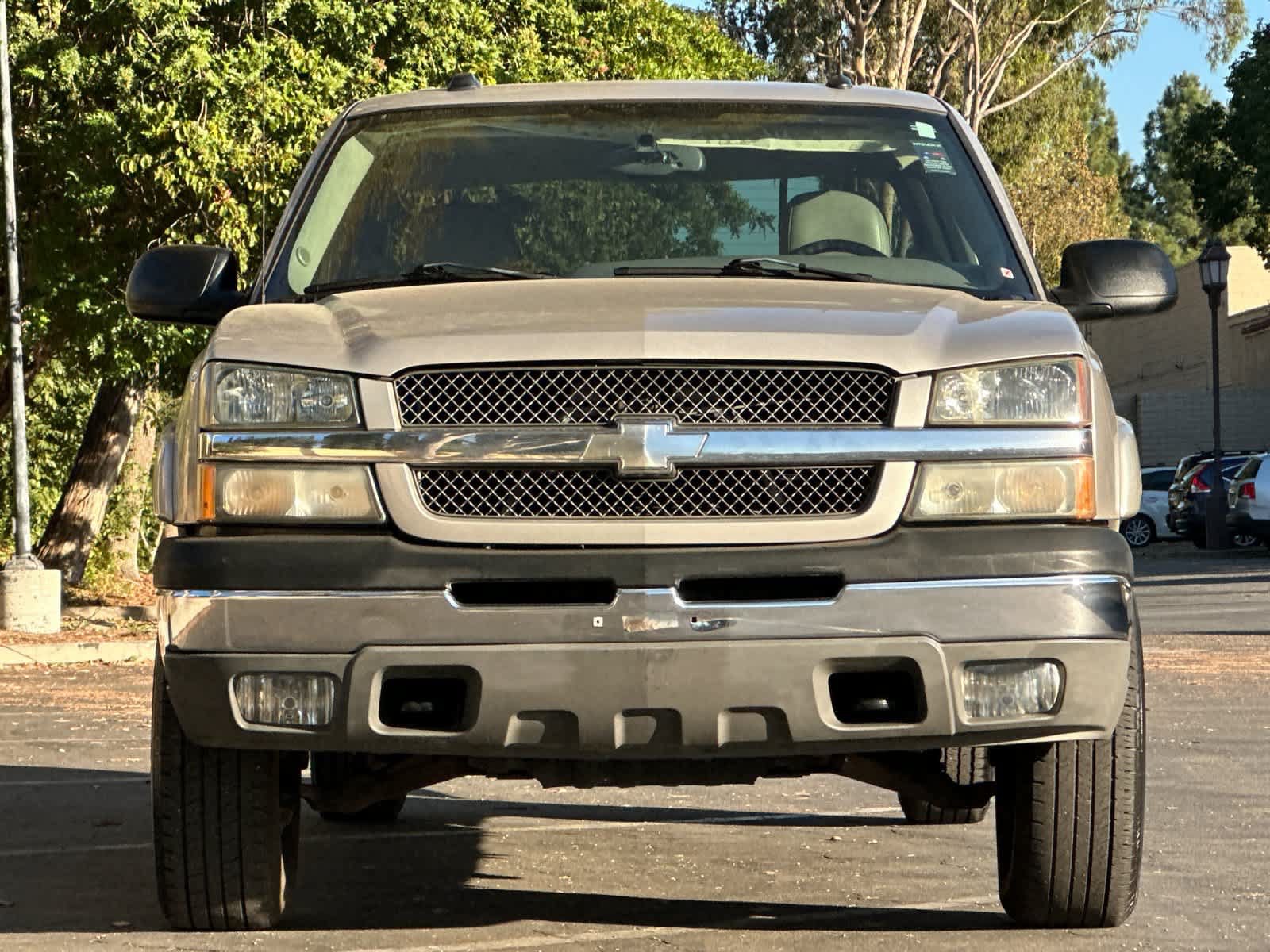 Used 2004 Chevrolet Silverado 2500 LT RWD image 10