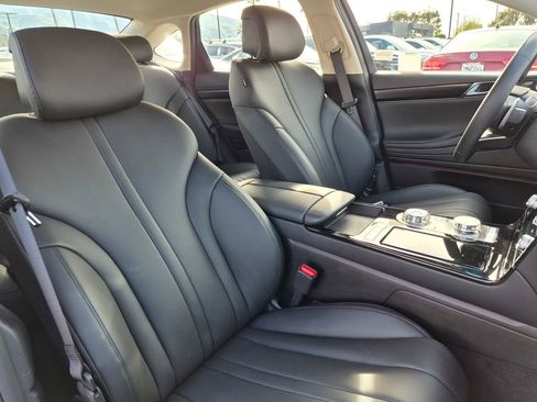 Used 2026 Genesis G80 2.5T image 33