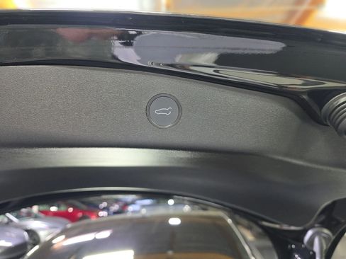 Used 2022 Tesla Model 3 Long Range AWD/4WD image 23