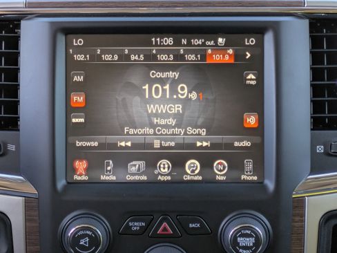 Used 2017 RAM 1500 Laramie w/ Convenience Group image 19