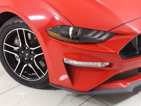 Used 2019 Ford Mustang GT RWD image 18