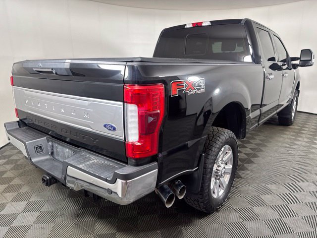 Used 2017 Ford F250 Platinum w/ Platinum Ultimate Package AWD/4WD image 3