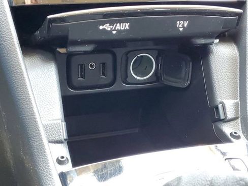 Used 2022 Buick Encore Preferred w/ Safety Package AWD/4WD image 18