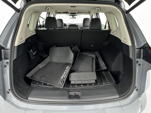 Certified 2026 Nissan Rogue SV AWD/4WD image 15