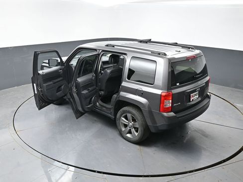 Used 2015 Jeep Patriot High Altitude AWD/4WD image 57