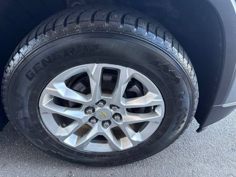Used 2019 Chevrolet Traverse LT AWD/4WD image 12