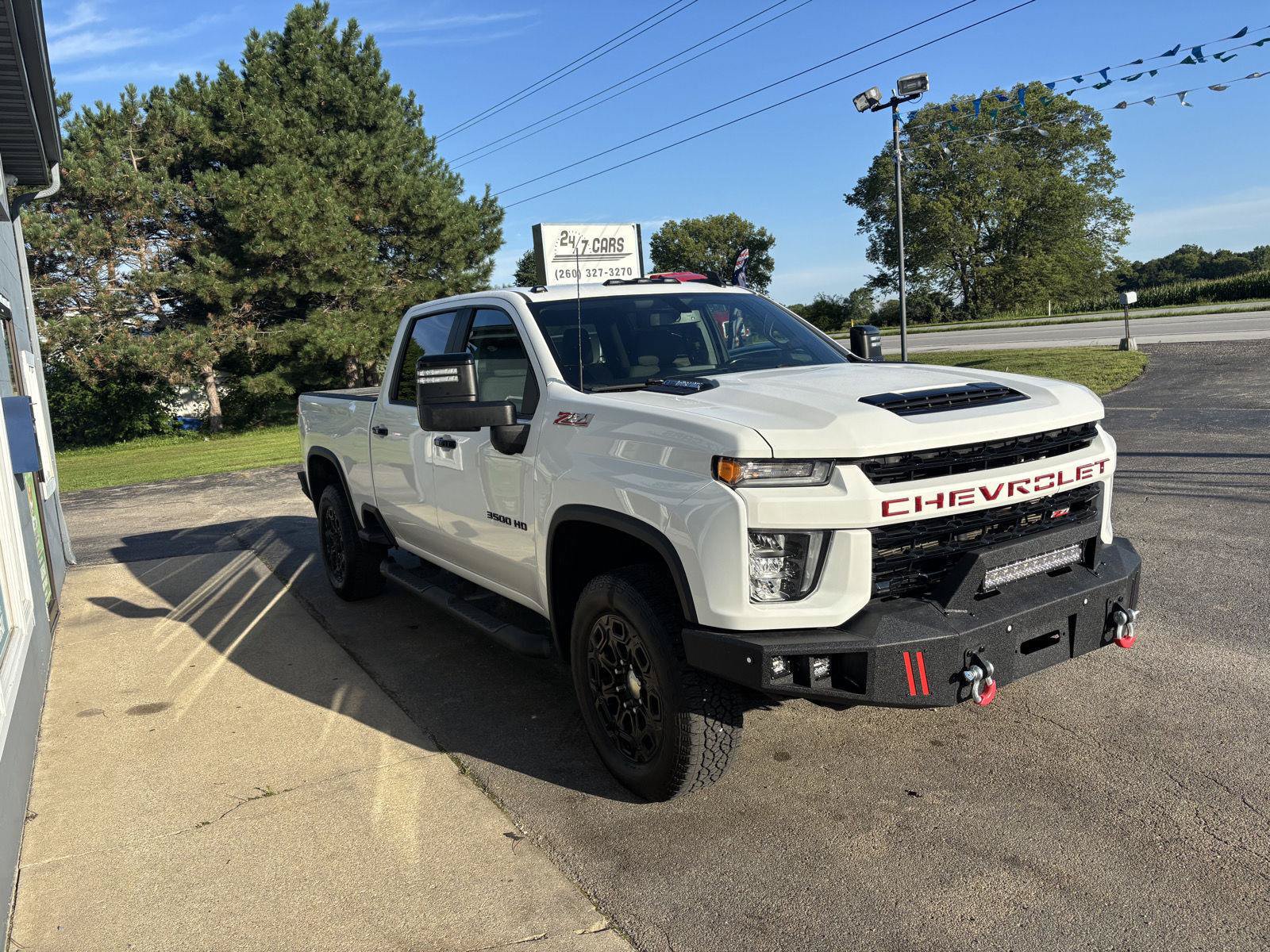 Used 2023 Chevrolet Silverado 3500 LT w/ All Star Edition AWD/4WD image 6