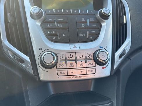 Used 2017 GMC Terrain SLE image 22