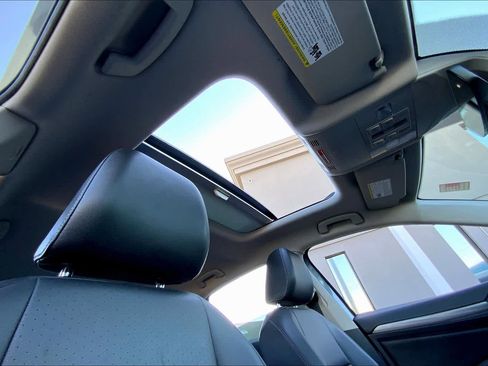 Used 2019 Volkswagen Jetta SEL w/ Cold Weather Package image 13