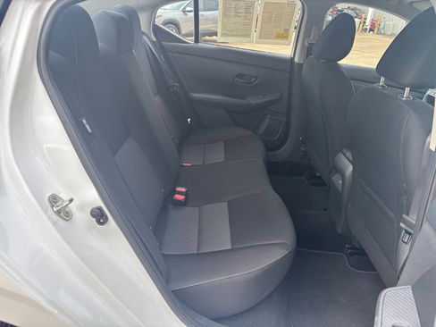 Used 2025 Nissan Sentra SV image 23