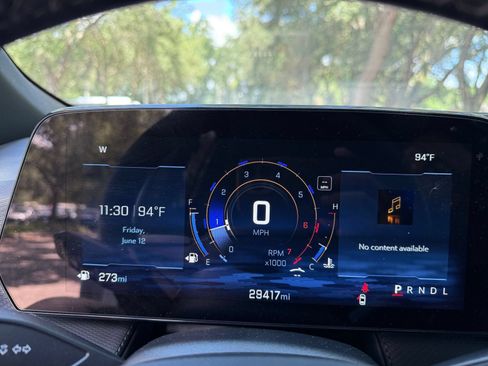 Used 2025 Chevrolet Equinox LT FWD image 38