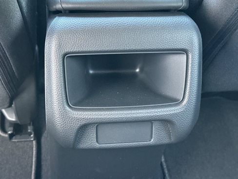 New 2026 Honda HR-V LX image 31