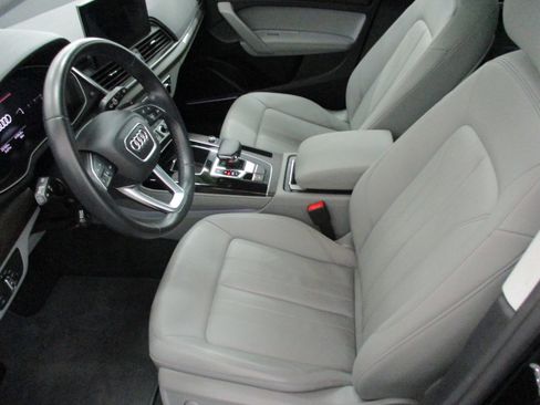 Used 2022 Audi Q5 2.0T Premium Plus image 11