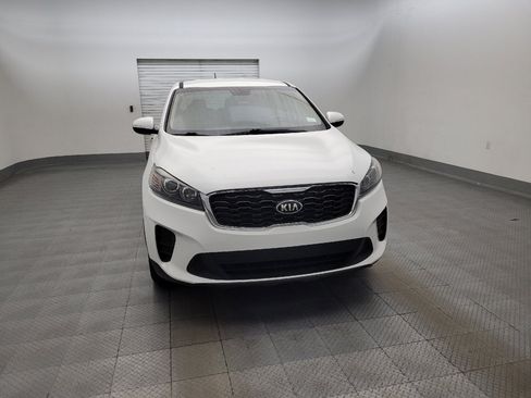 Used 2020 Kia Sorento LX FWD image 15