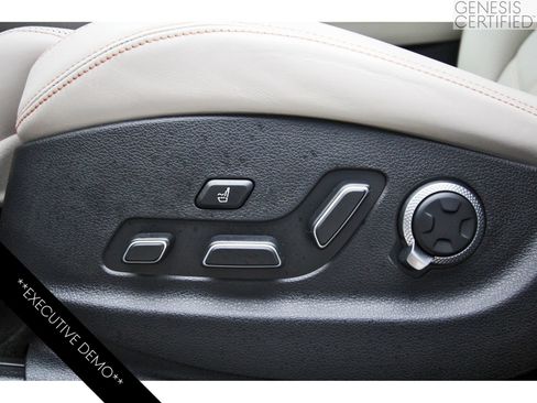 Used 2026 Genesis GV70 3.5T Sport Prestige AWD/4WD image 31