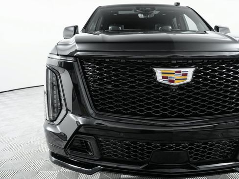 Used 2025 Cadillac Escalade V w/ LPO, Floor Liner Package AWD/4WD image 53