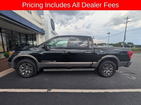 Used 2019 Nissan Titan Platinum Reserve AWD/4WD image 4