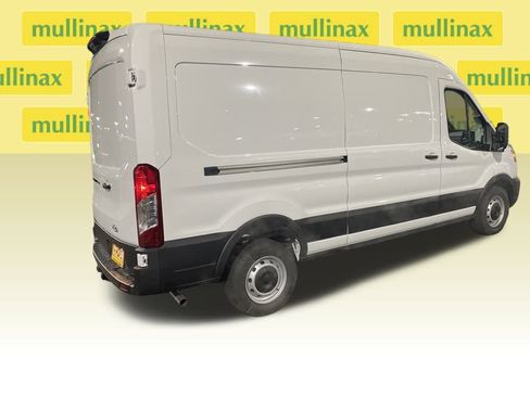New 2026 Ford Transit 250 148 Medium Roof w/ Load Area Protection Package image 3
