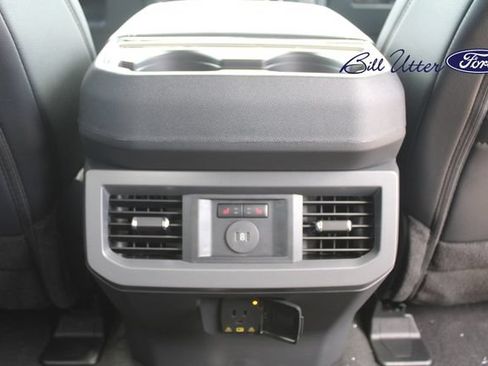 New 2026 Ford F250 Lariat w/ Black Appearance Package AWD/4WD image 11