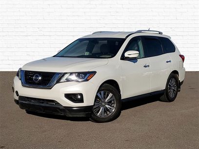Used 2017 Nissan Pathfinder SL w/ SL Tech Package