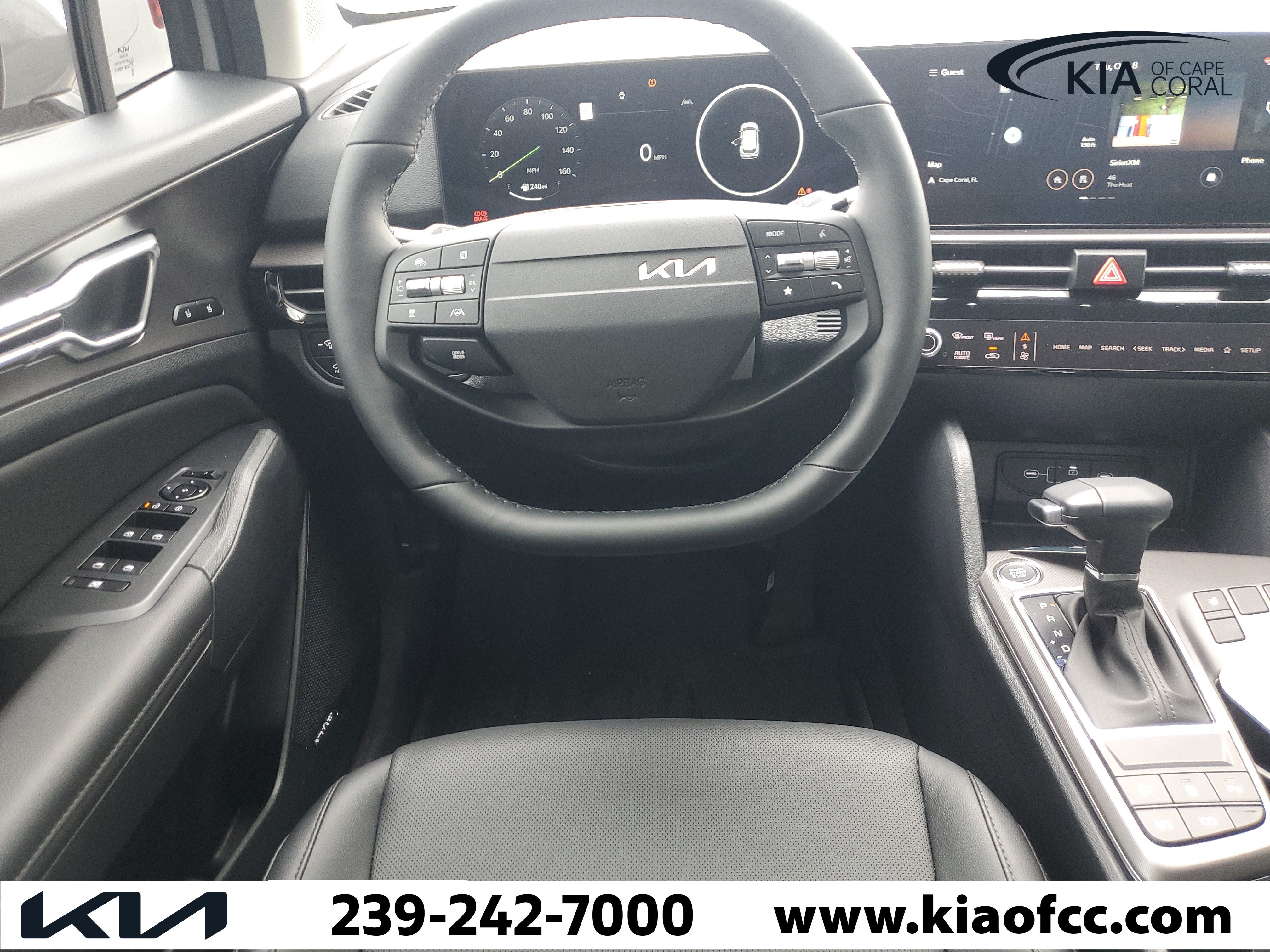 New 2026 Kia Sportage SX FWD image 14
