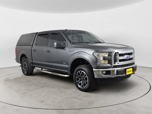 Used 2017 Ford F150 XLT w/ Trailer Tow Package AWD/4WD image 7