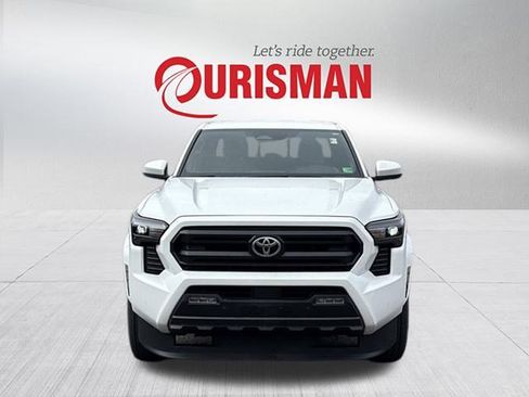 Used 2024 Toyota Tacoma SR5 image 6