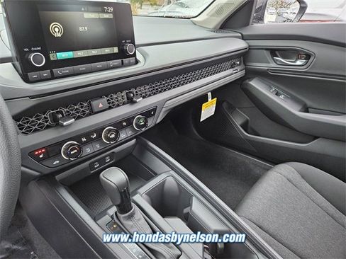 New 2025 Honda Accord SE image 10