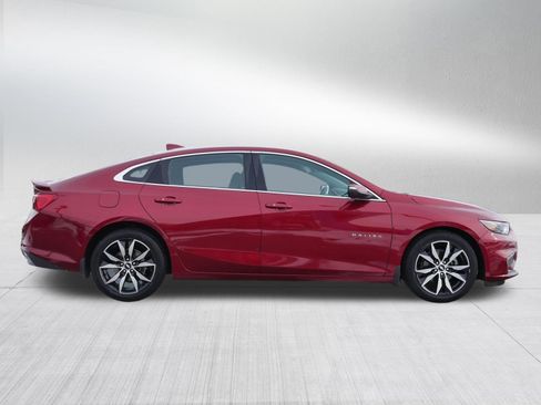 Used 2018 Chevrolet Malibu LT image 8