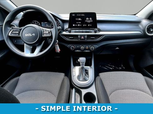 Used 2024 Kia Forte LXS FWD image 7