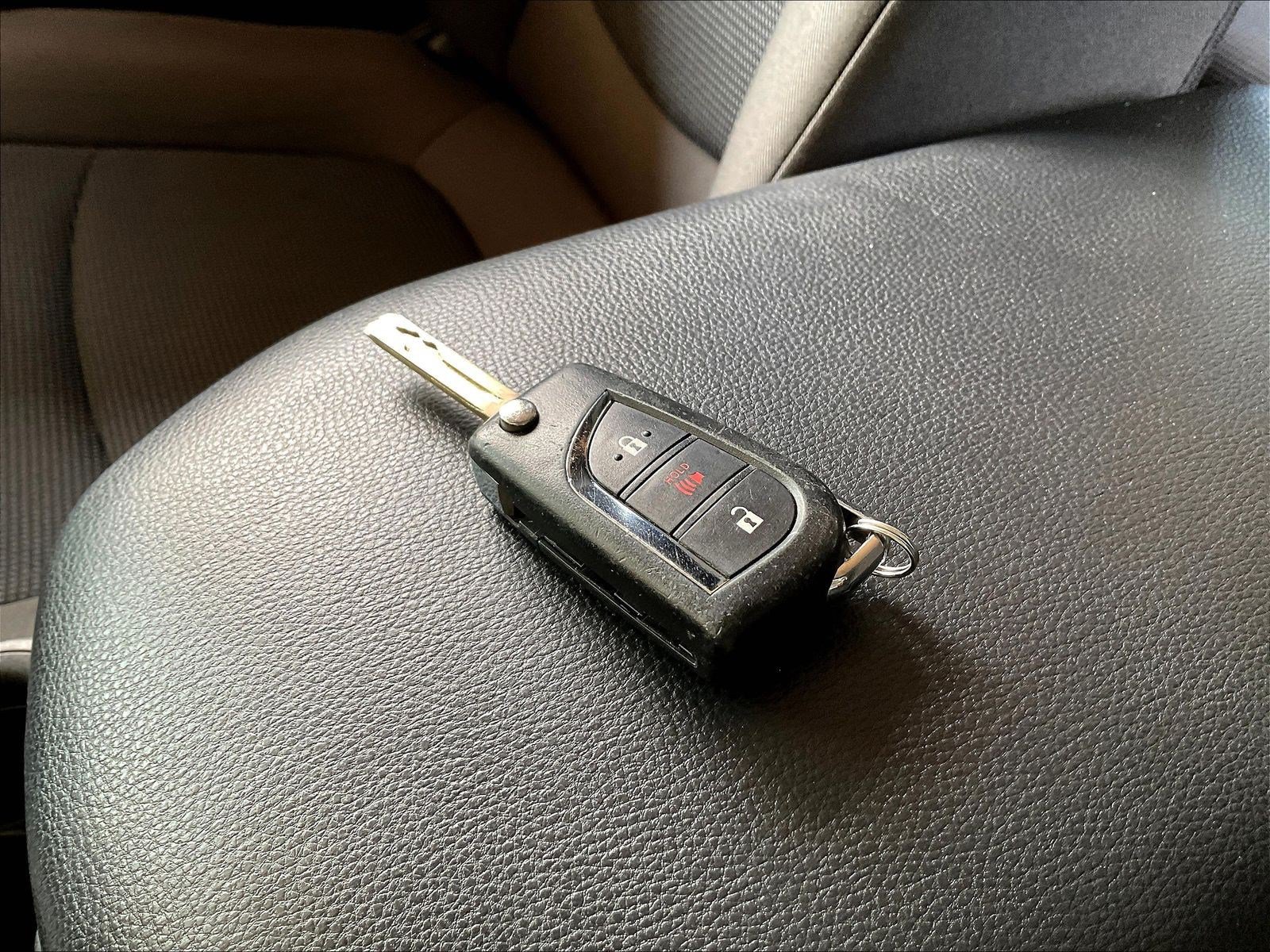 Used 2023 Toyota RAV4 LE FWD image 35