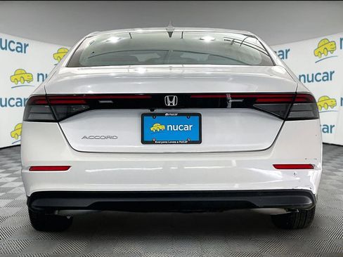Used 2023 Honda Accord LX image 5
