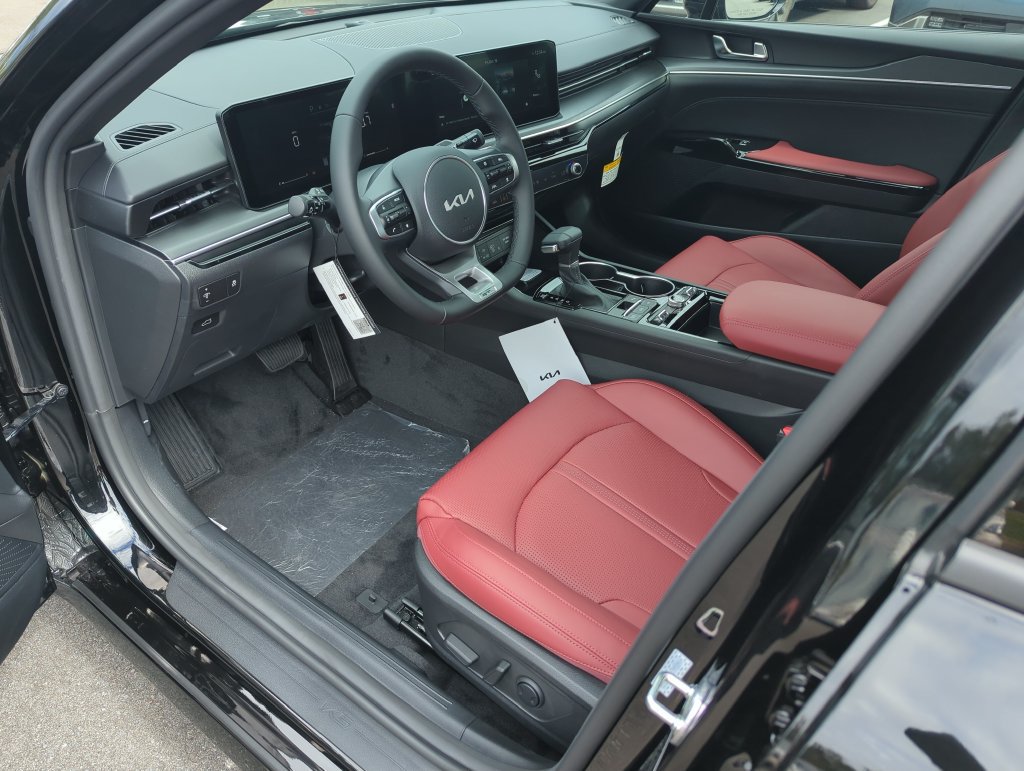 New 2027 Kia K5 GT-Line image 11